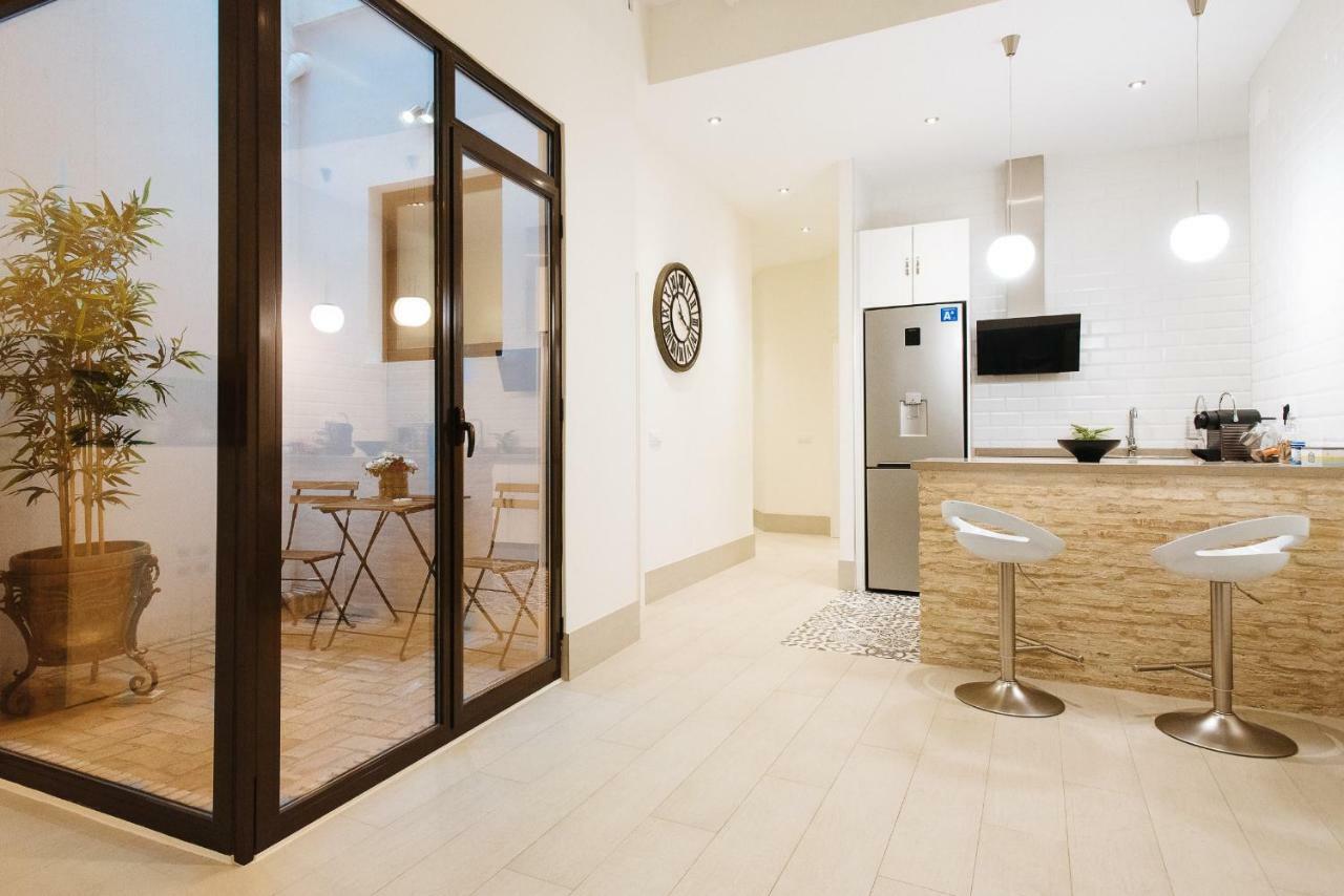 Luxury Apartment Penuelas Free Parking 세비야 외부 사진