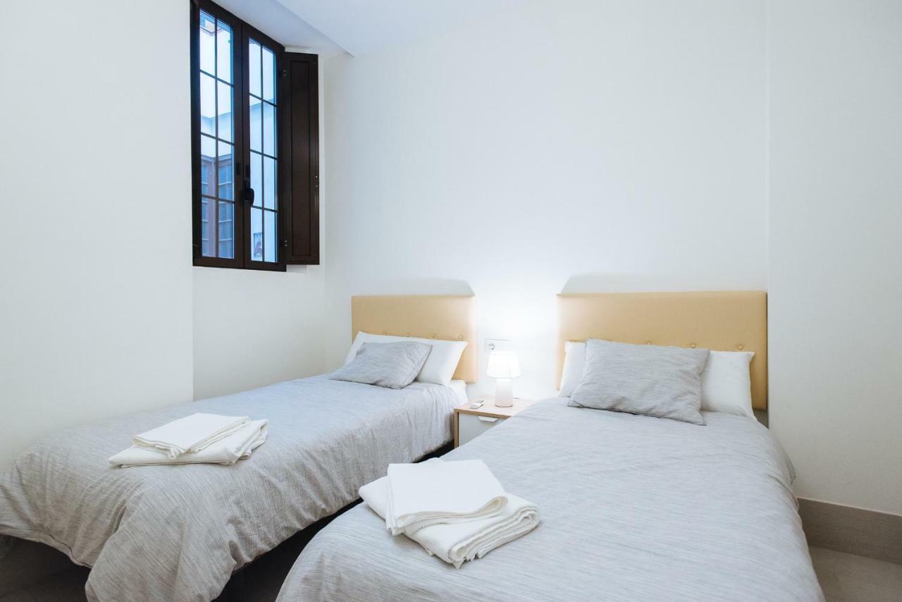 Luxury Apartment Penuelas Free Parking 세비야 외부 사진