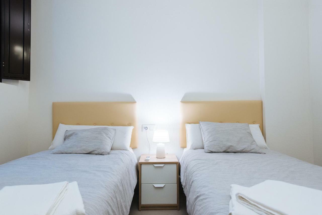 Luxury Apartment Penuelas Free Parking 세비야 외부 사진