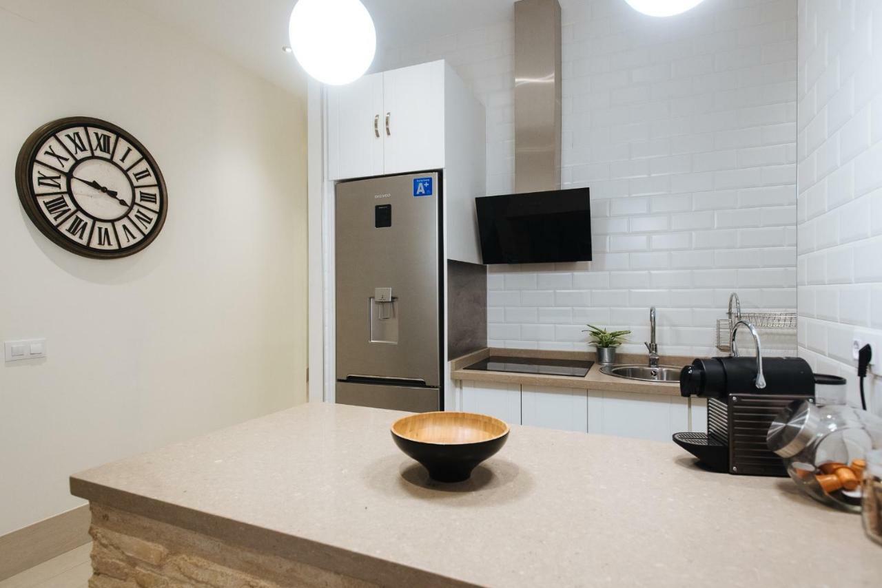 Luxury Apartment Penuelas Free Parking 세비야 외부 사진